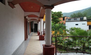 Hotel en Sierra Gorda