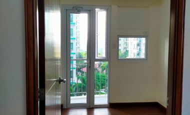 Pasay condominium ready for occupancy near macapgal roxas boulevard Baclaran marina sea side metrobank avenue