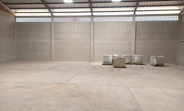 Alquiler de Galpón en Durán, Complejo de Bodegas, Durán-Tambo.