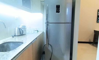 【RUSH SALE! 】1BR for Sale at 8 Newtown Boulevard in Mactan, Lapu-Lapu City, Cebu