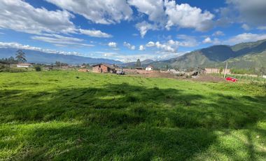 Ibarra - Hermoso Terreno en Venta en Santa Rosa del Tejar