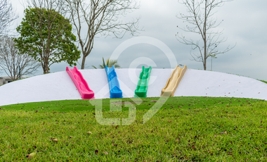 Terrenos en Venta en Urbanización Arboleia, Machala, Ecuador