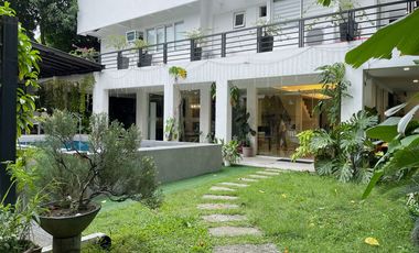 6 Bedroom House and Lot for sale in Greenville Subdivision, Merville, Parañaque City