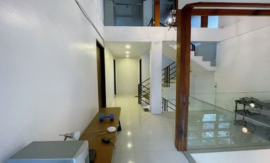 6 Bedroom House and Lot for sale in Greenville Subdivision, Merville, Parañaque City