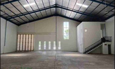 *Dijual gudang baru siap pakai kawasan gudang asri menganti gresik*