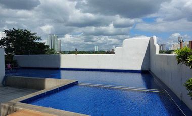 FOR SALE 3BR CONDOMINIUM: MOVE-IN READY! CLASSY WHITE!