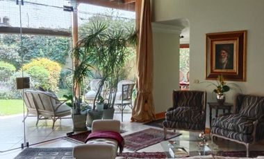 LINDA CASA EN VENTA, UBICADO EN ESQUINA, CAMACHO