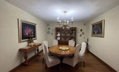 Hermosa Casa enVenta en Mar de Ross, Lomas del Country