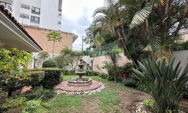 Hermosa Casa enVenta en Mar de Ross, Lomas del Country