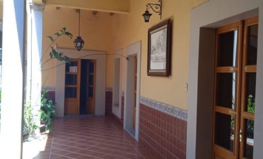 Casa en renta en el centro, Juan José de Lejarza y Antonio Alzate, ideal para escuela, oficina, academia