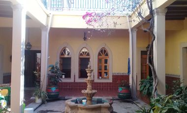 Casa en renta en el centro, Juan José de Lejarza y Antonio Alzate, ideal para escuela, oficina, academia