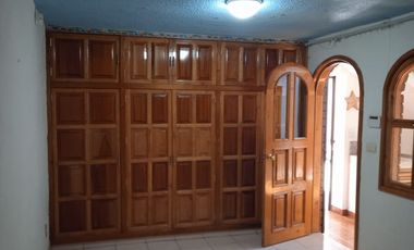 Casa en renta en el centro, Juan José de Lejarza y Antonio Alzate, ideal para escuela, oficina, academia