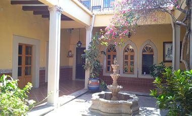 Casa en renta en el centro, Juan José de Lejarza y Antonio Alzate, ideal para escuela, oficina, academia