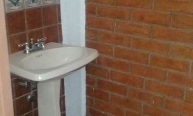Casa en renta en el centro, Juan José de Lejarza y Antonio Alzate, ideal para escuela, oficina, academia