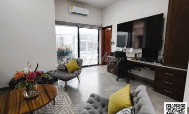 CASA EN VENTA EN VENTA, CAÑADA DEL REFUGIO NORTE, León, Gto; 5 REC. ALBERCA.