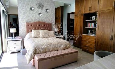 CASA EN VENTA EN VENTA, CAÑADA DEL REFUGIO NORTE, León, Gto; 5 REC. ALBERCA.