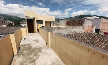 Venta de casa en Otavalo, centro
