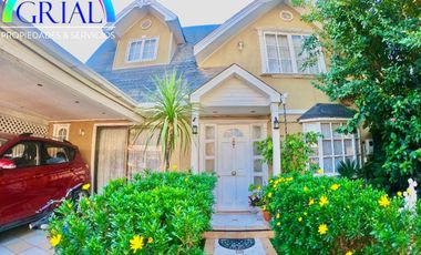 Se Vende Casa Tipo Chalet en el Bosque