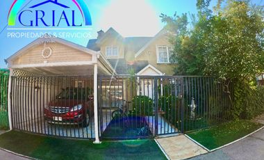 Se Vende Casa Tipo Chalet en el Bosque