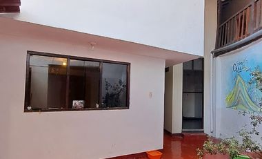 EN VENTA CASA DE 207 M2 EN CUSCO