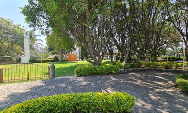 VENTA DE 3 CASAS EN ATLIXCO CON CABALLERIZAS, ESTABLO, HUERTO,ALBERCA TECHADA Y DESCUBIERTA