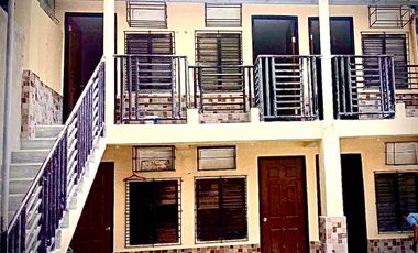 🏠 FOR SALE: 2-Level Apartment with 6 Doors with big parking space IN PASAY- Excellent Investment Opportunity! 🏠