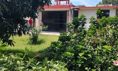 Enorme JARDIN, casa espectacular con bungalow en Chamilpa. Muy bien ubicada