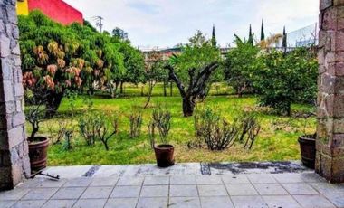 Enorme JARDIN, casa espectacular con bungalow en Chamilpa. Muy bien ubicada
