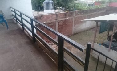 CASA EN VENTA EN MELAQUE