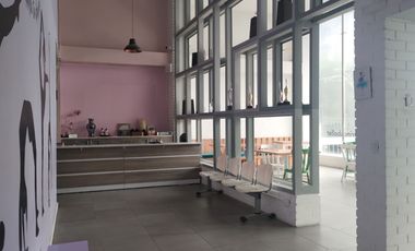 Local en arriendo en Alto Prado.