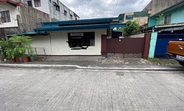 3BR House For Rent at Brgy Pinyahan-Teacher's Village, Quezon City
