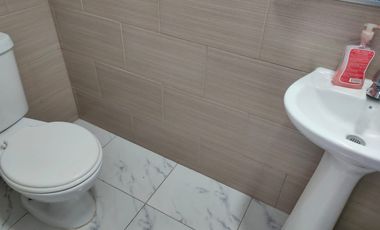 Casa amoblada de alquiler en la Urbanización La Joya, 3 dormitorios.