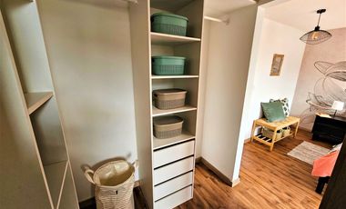 Casa en Pomasqui sin entrada.  3 habitaciones.  183 M2, conjunto con piscina, gym y áreas infantiles, crédito Miti Miti Vip