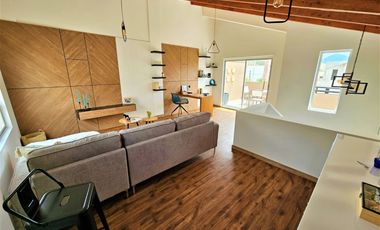 Casa en Pomasqui sin entrada.  3 habitaciones.  183 M2, conjunto con piscina, gym y áreas infantiles, crédito Miti Miti Vip