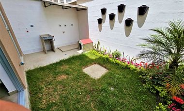 Casa en Pomasqui sin entrada.  3 habitaciones.  183 M2, conjunto con piscina, gym y áreas infantiles, crédito Miti Miti Vip