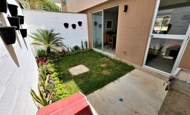 Casa en Pomasqui sin entrada.  3 habitaciones.  183 M2, conjunto con piscina, gym y áreas infantiles, crédito Miti Miti Vip