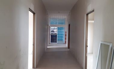 **Atención inversionistas en sector educativo y de salud en Venta Edificio 3 pisos La Libertad Santa Elena Ecuador
