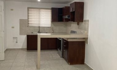 CASA RENTA BOSQUES DE AGUA APODACA