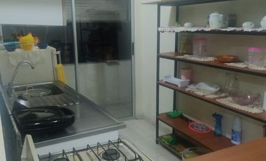 EXCELENTE OPORTUNIDAD SE VENDE CASA EN APULO CUNDINAMARCA CON 2 APARTAMENTOS Y LOCAL COMERCIAL SOBRE LA VIA A GIRARDOT