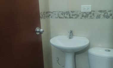 EXCELENTE OPORTUNIDAD SE VENDE CASA EN APULO CUNDINAMARCA CON 2 APARTAMENTOS Y LOCAL COMERCIAL SOBRE LA VIA A GIRARDOT