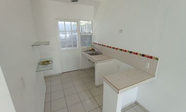 Casa habitación en calle La Capilla 1244, La Comarca, Villa de Álvarez