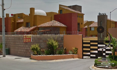 SF-  CASA EN VENTA EN QUINTAS CAMPESTRE LOS LAURELES