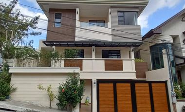 House and Lot for sale in Vista Real Village Quezon City