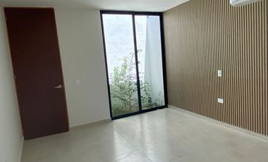 Hermosa casa en venta de un piso con alberca ubicada al norte de Mérida