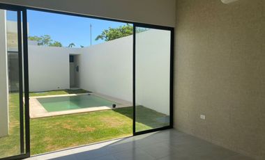 Hermosa casa en venta de un piso con alberca ubicada al norte de Mérida