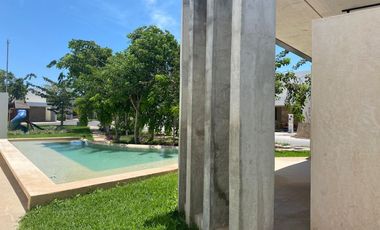 Hermosa casa en venta de un piso con alberca ubicada al norte de Mérida