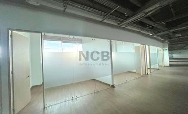 OFICINA EN ARRIENDO SECTOR CENTRO COMERCIAL MALLPLAZA BOGOTA