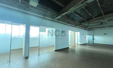 OFICINA EN ARRIENDO SECTOR CENTRO COMERCIAL MALLPLAZA BOGOTA