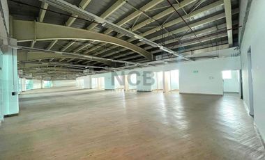 OFICINA EN ARRIENDO SECTOR CENTRO COMERCIAL MALLPLAZA BOGOTA