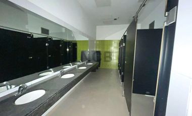 OFICINA EN ARRIENDO SECTOR CENTRO COMERCIAL MALLPLAZA BOGOTA